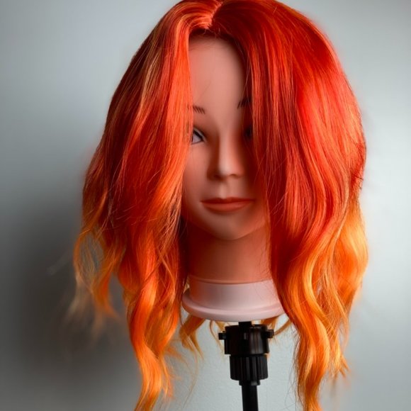 Anime Wigs Short Bob Wig - Picture 3 of 7